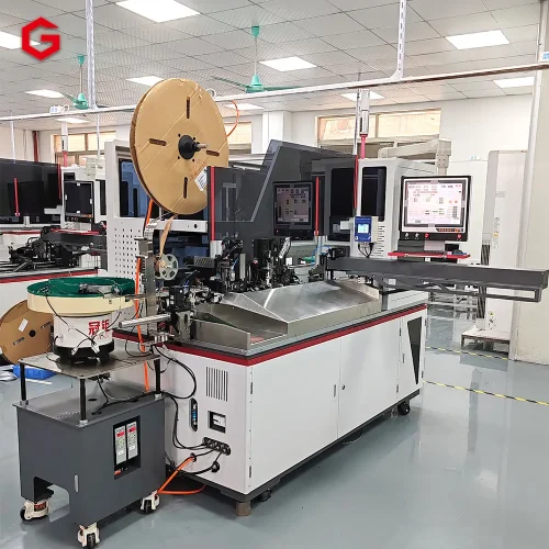Alternative view of Single-End Waterproof Plug Threading and Single-End Plastic Housing Insertion Machine GL-1801F