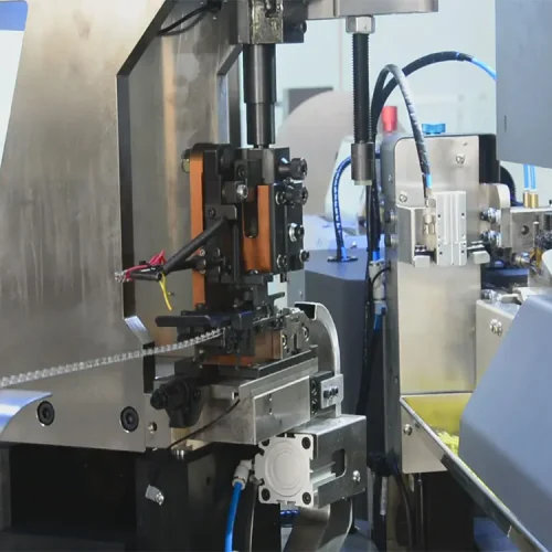 fully automatic high-speed double-end crimping machine GL-202B - Image 3